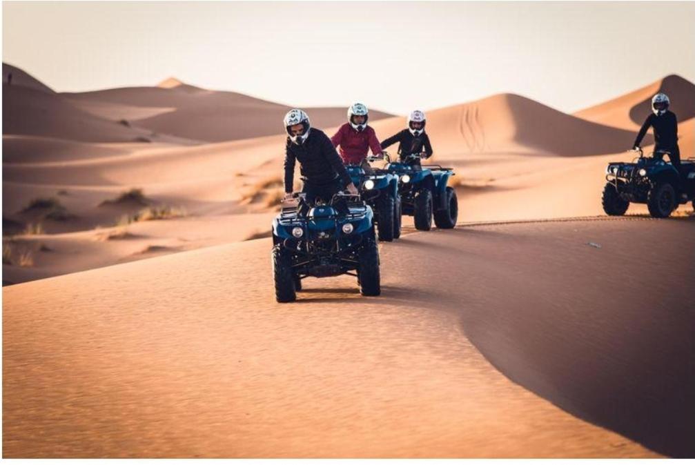 Hotel Nomadica Luxury Camp à Merzouga Extérieur photo