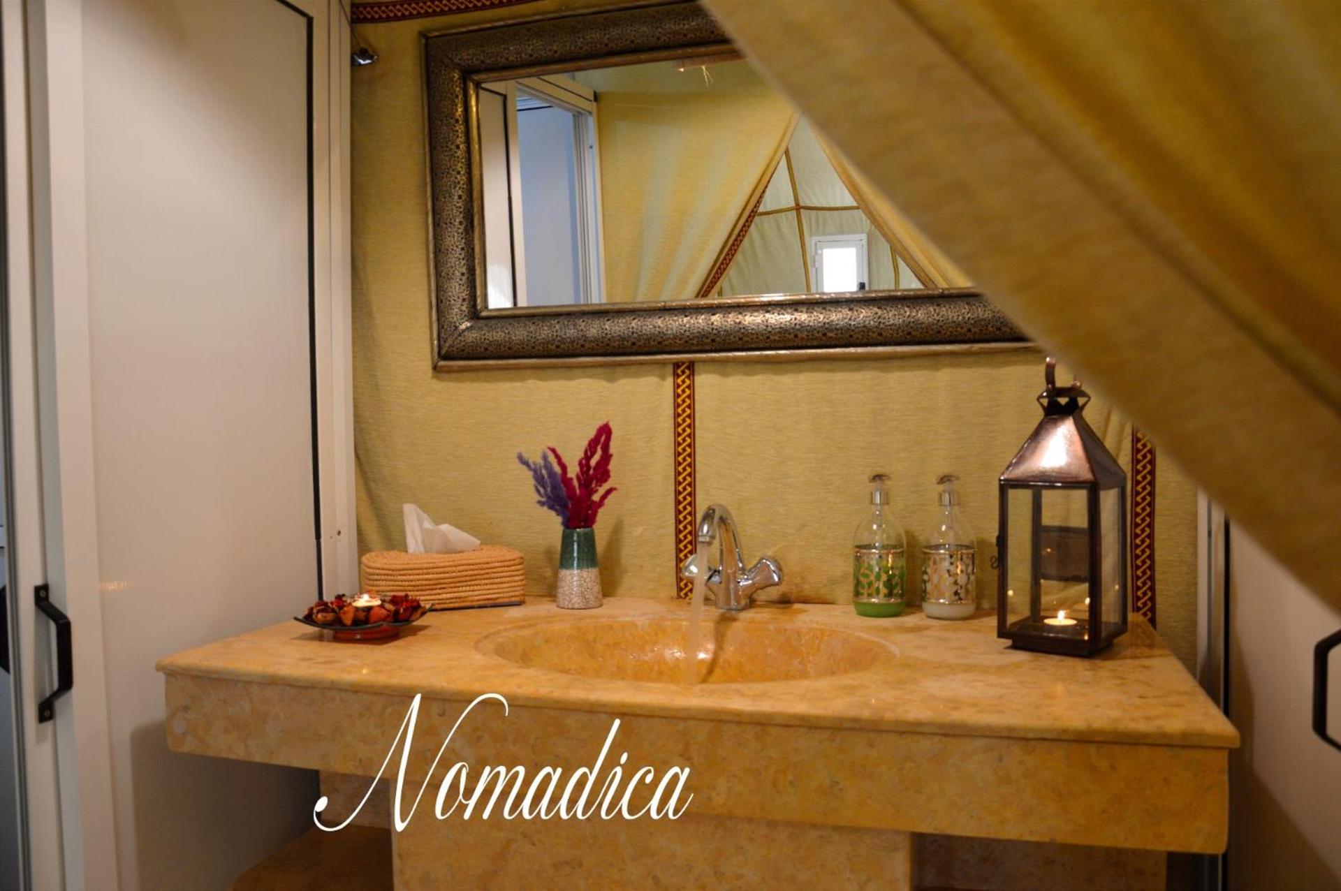 Hotel Nomadica Luxury Camp à Merzouga Extérieur photo