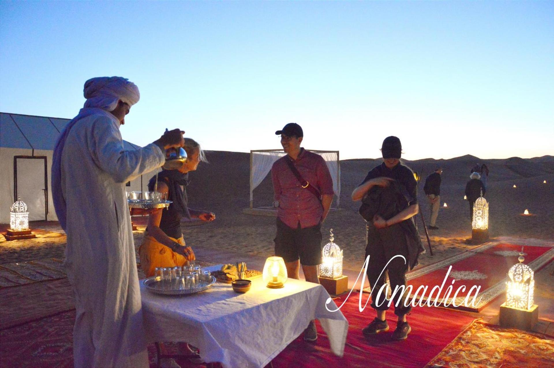 Hotel Nomadica Luxury Camp à Merzouga Extérieur photo